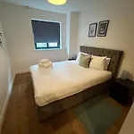 Stylish 2 Bedroom City Escape